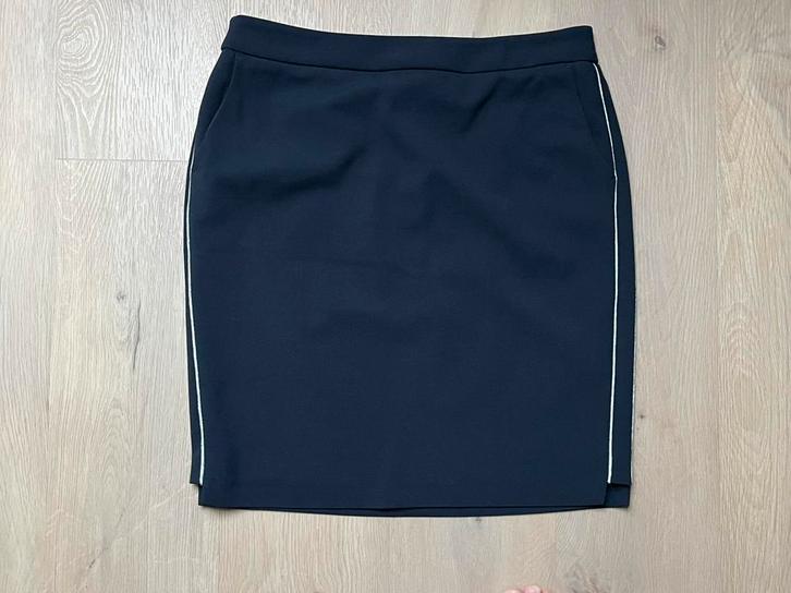 Donkerblauw rokje van Betty Barclay, mt 38 (izgst), Kleding | Dames, Rokken, Zo goed als nieuw, Maat 38/40 (M), Blauw, Boven de knie