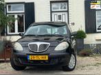 Lancia Ypsilon 1.2|Airco|Elek-ramen|APK|, Auto's, Lancia, Voorwielaandrijving, Gebruikt, Zwart, Origineel Nederlands