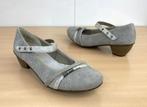 Rieker schoenen met hakje zilvergrijs mt 41 nieuwstaat, Schoenen met lage hakken, Ophalen of Verzenden, Zo goed als nieuw, Grijs