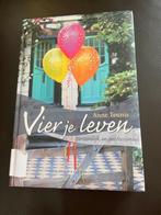 vier je leven - anne teunis, Gelezen, Overige typen, Ophalen of Verzenden, Spiritualiteit algemeen