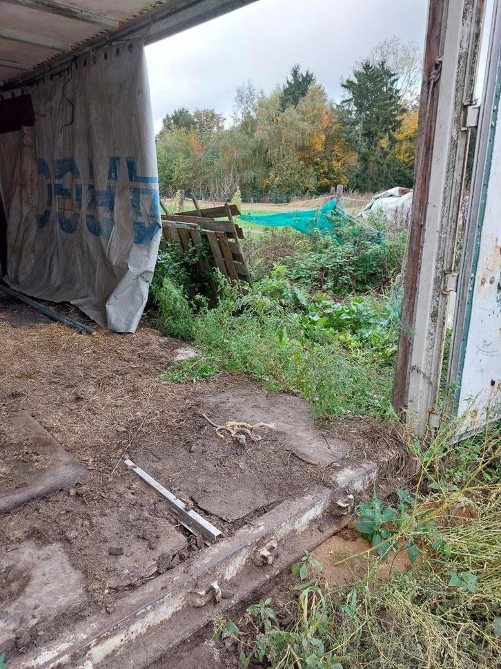 Schuilstal, Dieren en Toebehoren, Paarden en Pony's | Verzorgingsproducten, Zo goed als nieuw, Ophalen