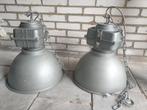 Industriële hanglampen (2 stuks) - Stoer & Stijlvol!, Ophalen, Gebruikt, 50 tot 75 cm, Metaal