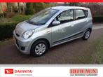 DAIHATSU Cuore 1.0 51KW 5D Premium Airco bij Daihatsu dealer, Auto's, 12 maanden, Stof, Zwart, 18 €/maand