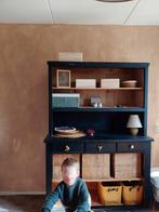 Sfeervolle oude buffetkast, Huis en Inrichting, Kasten | Buffetkasten, Ophalen, Gebruikt, 50 tot 75 cm, 200 cm of meer