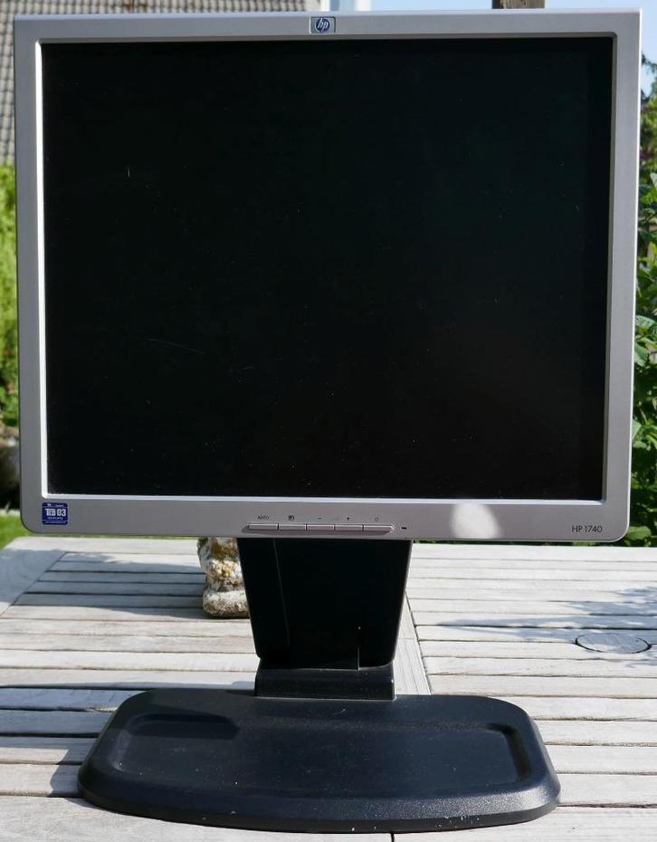 HP pc monitor type PL 766; 19 inch (5:4) + Philips 22"scherm, Computers en Software, Monitoren, Gebruikt, 60 Hz of minder, VGA
