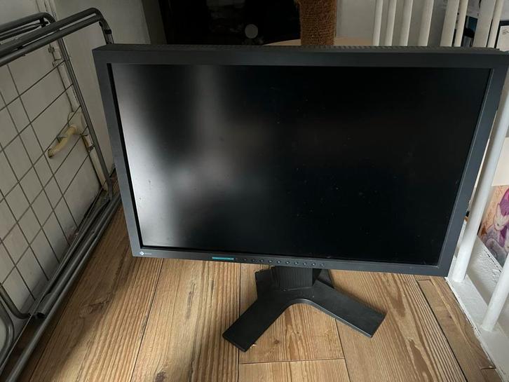EIZO Monitor - Goede Conditie - 22inch, Computers en Software, Monitoren, Gebruikt, 60 Hz of minder, DisplayPort, Gaming, In hoogte verstelbaar