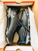 Nike Legend 10 Club Fg/Mg Black Chrome-Hyper Royal Nieuw 43, Ophalen of Verzenden, Nieuw, Schoenen