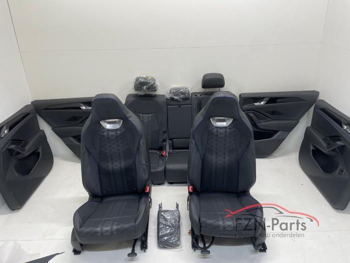 VW Tiguan 571 R-Line Interieur met deurpanelen Leer/Alcantar, Ophalen of Verzenden, Gebruikt