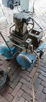 Compressor goed werkend, Doe-het-zelf en Verbouw, 25 tot 100 liter, Ophalen, Gebruikt, 200 tot 400 liter/min