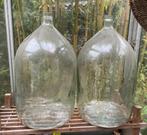 2 grote glazen flessen, Huis en Inrichting, Woonaccessoires | Stolpen, Ophalen, Gebruikt