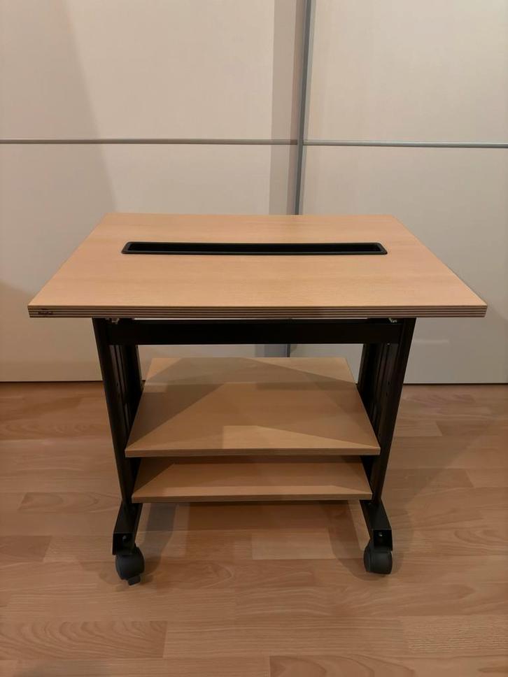 Handige verrijdbare tafel / bijzettafel - 60x45x64 cm, Huis en Inrichting, Tafels | Statafels, Zo goed als nieuw, Ophalen of Verzenden