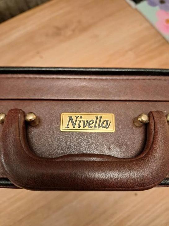 Nivella bestekset, model Sabrina, 70 delig, Huis en Inrichting, Keuken | Bestek, Nieuw, Bestekset, Rvs of Chroom, Ophalen