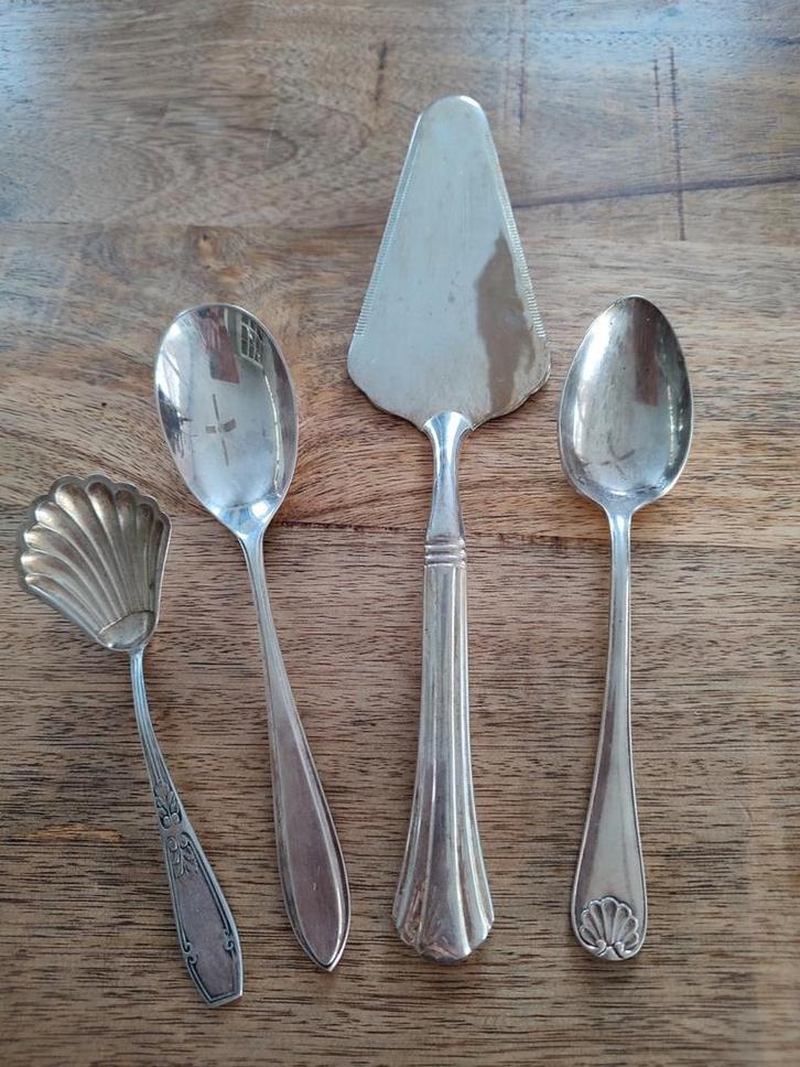 Lot verzilverde bestek.eenlingen., Antiek en Kunst, Antiek | Bestek, Ophalen of Verzenden