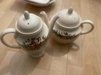 Wedgwood Conway theepot en koffiekan, Overige typen, Ophalen of Verzenden, Zo goed als nieuw, Wedgwood