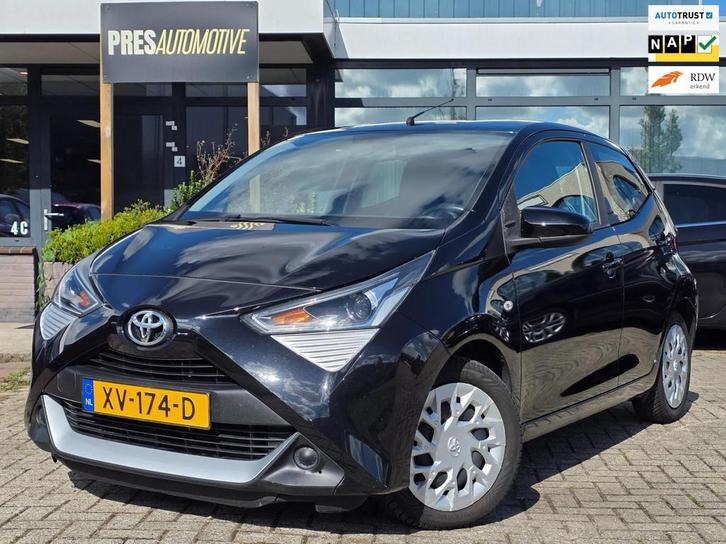 Toyota Aygo 1.0 VVT-i x-play |AIRCO|CAMERA|APPLE CARPLAY, Auto's, Toyota, Bedrijf, Te koop, Aygo, ABS, Achteruitrijcamera, Airbags
