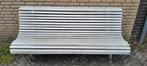 Wit hardhouten tuinbank met ijzeren onderstel bank, Tuin en Terras, Tuinbanken, Ophalen, Gebruikt, Hout