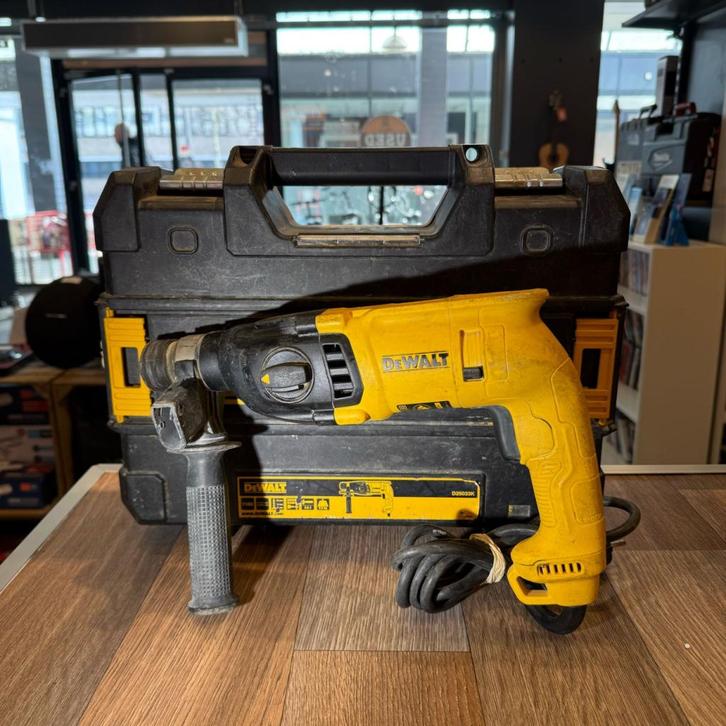 Dewalt D25033K Boorhamer | In koffer | Met garantie, Doe-het-zelf en Verbouw, Gereedschap | Boormachines, Zo goed als nieuw
