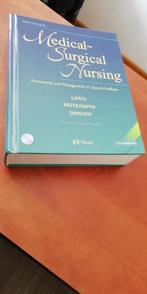 Medical surgial nursing, Ophalen of Verzenden, Zo goed als nieuw