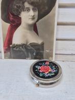 Vintage pillendoosje, Antiek en Kunst, Curiosa en Brocante, Ophalen of Verzenden