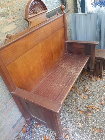 Houten Bankje - Decoratief, Mogelijk Klooster beschikbaar voor biedingen