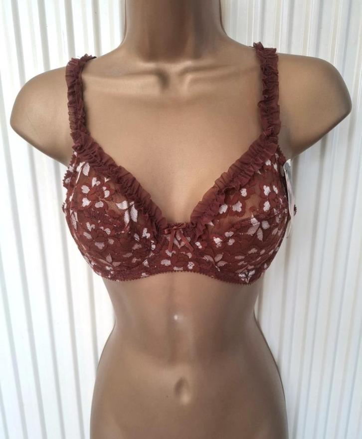 Elegante Donkerbruine BH met Ruches - 70B, Kleding | Dames, Ondergoed en Lingerie, BH, Bruin, Ophalen of Verzenden