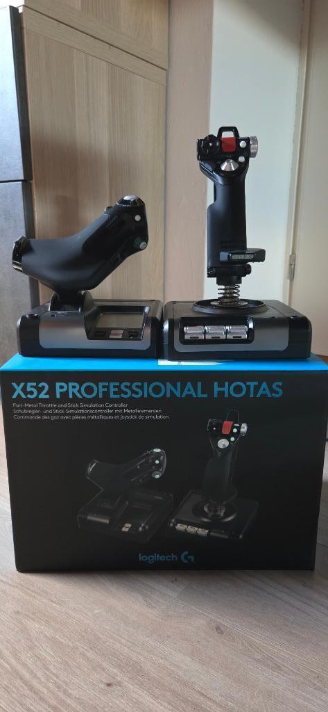 Logitech G Pro X52 HOTAS - 1 jaar garantie - Nieuwstaat, Computers en Software, Joysticks, Nieuw, Ophalen