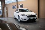 Ford Focus Wagon 1.0 Titanium apple carplay bovag garantie, 125 pk, Gebruikt, Zwart, Alcantara