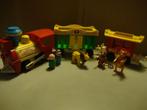 vintage Fisher Price circus trein met dieren en poppetjes, Ophalen of Verzenden, Gebruikt, Speelset