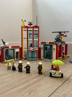 LEGO city Brandweerkazerne 60110, Kinderen en Baby's, Speelgoed | Duplo en Lego, Ophalen, Zo goed als nieuw, Complete set, Lego