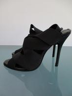ZARA nieuwe luxe zwarte sandalen hakken 40, Verzenden, Nieuw, Schoenen met hoge hakken, Zara