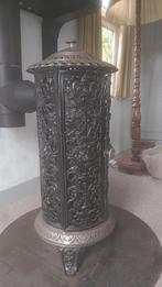 Antieke Potkachel - Sfeervolle Warmte, Huis en Inrichting, Kachels, Ophalen, Potkachel, Gebruikt, Vrijstaand