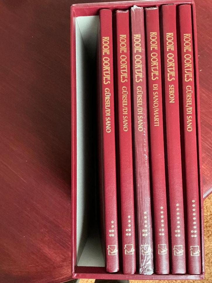 Rooie oortjes, Boeken, Stripboeken, Nieuw, Meerdere stripboeken, Ophalen of Verzenden