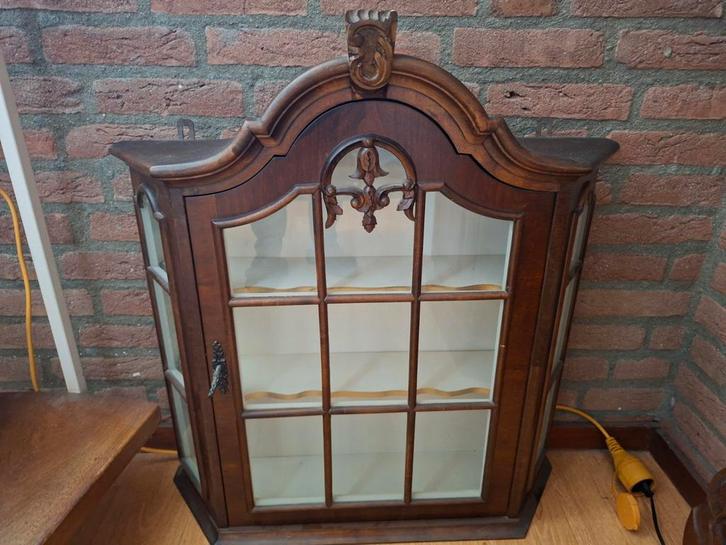 Vitrinekastje ( hang ), Huis en Inrichting, Kasten | Vitrinekasten, Minder dan 100 cm, 50 tot 100 cm, Minder dan 25 cm, Glas, Ophalen