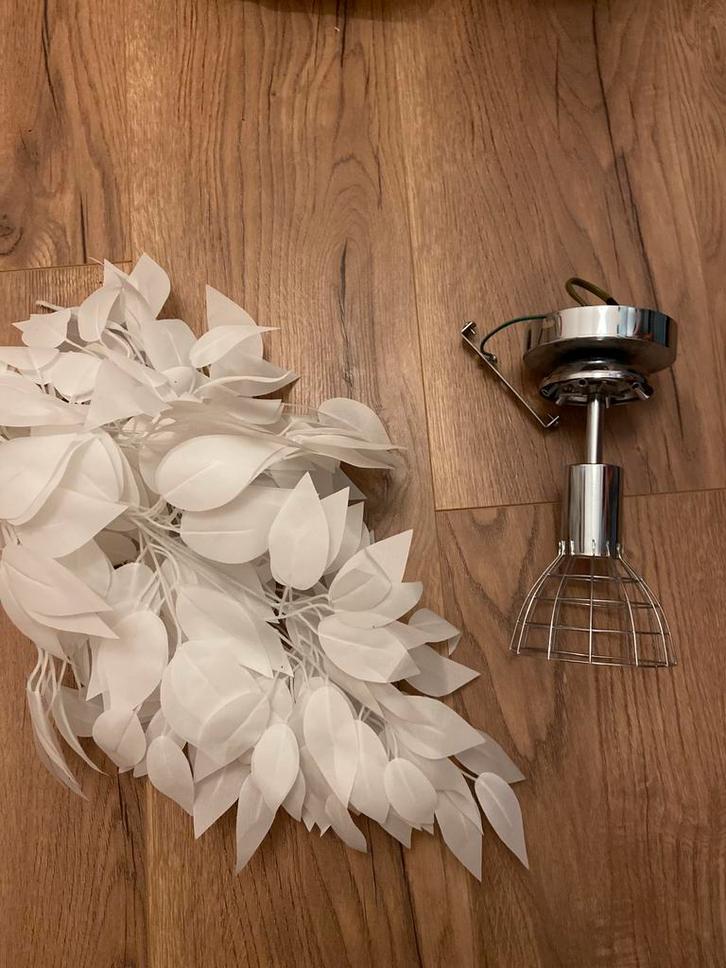 Lampenlicht Feder Plafondlamp, Huis en Inrichting, Lampen | Wandlampen, Zo goed als nieuw, Kunststof, Ophalen