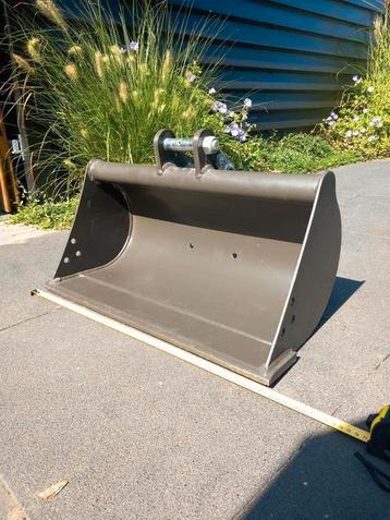 grondbak minigraver 60 cm breed  beschikbaar voor biedingen