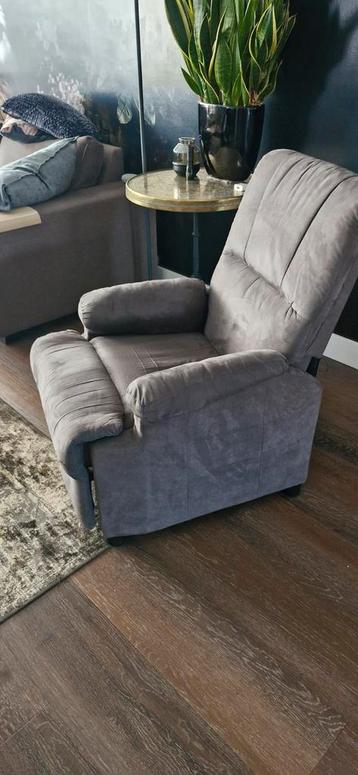 Vida XL Massage Stoel met Verwarming - Bezorging / vida xl ! beschikbaar voor biedingen