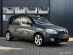 Skoda Roomster 1.6-16V Scout, Airco, vol ODH,, Voorwielaandrijving, 450 kg, 4 cilinders, Roomster