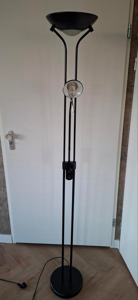 Stijlvolle staande lamp met leeslamp en dimmers, Ophalen, Gebruikt, Metaal, Modern