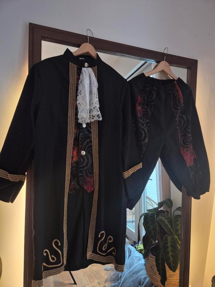 Carnavalsjas + broek Heren maat 52 - Mooie Staat, Kleding | Heren, Carnavalskleding en Feestkleding, Gedragen, Kleding, Carnaval