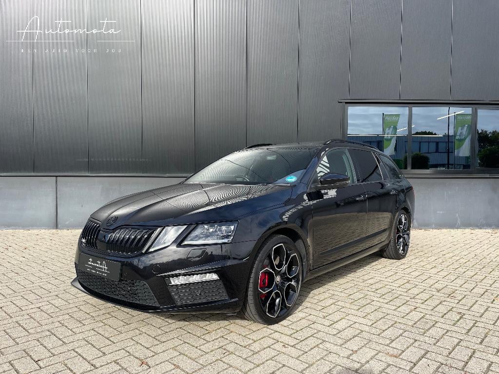 Skoda Octavia RS 2.0 TSI 245 / Alcantara / Dsg / Glascoating, Auto's, Skoda, 4 cilinders, 1984 cc, Zwart, 245 pk