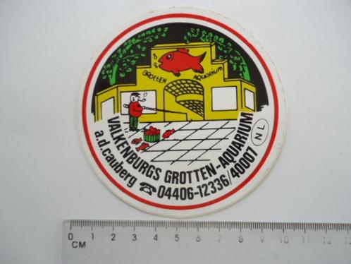 sticker oud Vissen aquarium valkenburg grotten hengelsport, Verzamelen, Stickers, Zo goed als nieuw, Bedrijf of Vereniging, Verzenden