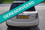 Mini Mini 1.6 Cooper / Pano / Stoelverwarming, Voorwielaandrijving, 12 maanden, Stof, Gebruikt