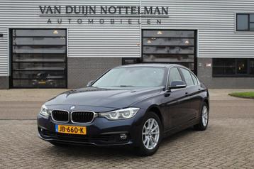 BMW 3 Serie 318i Essential / Leer / Navigatie / Automaat / N beschikbaar voor biedingen