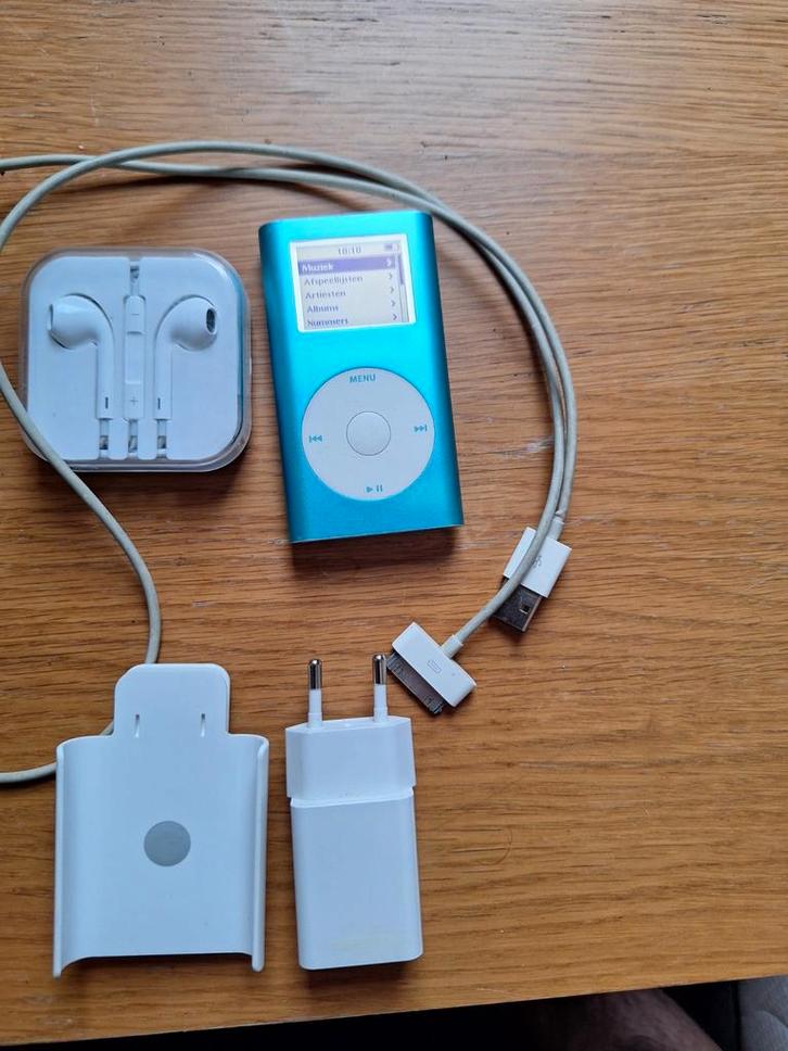 iPod Mini A1051 4GB Compleet met Accessoires!, Audio, Tv en Foto, Mp3-spelers | Apple iPod, Zo goed als nieuw, Mini, 2 tot 10 GB