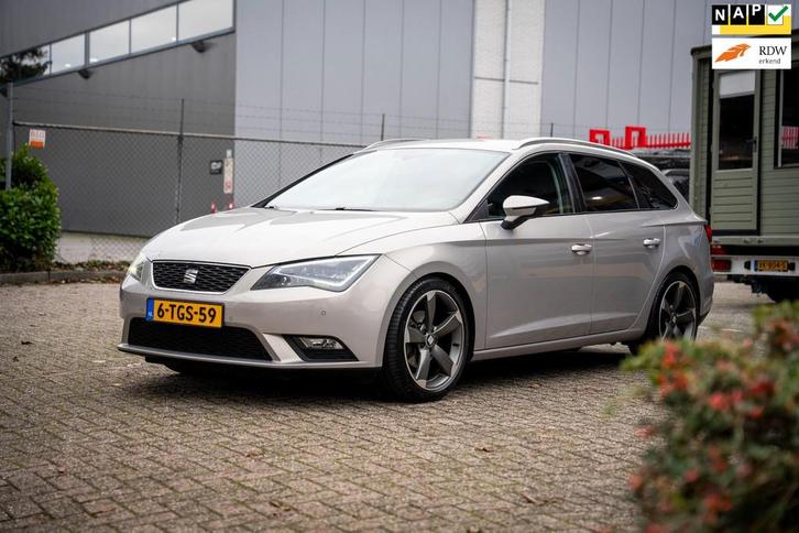 Seat Leon ST 1.2 TSI Style First Edition automaat trekhaak, Auto's, Seat, Bedrijf, Te koop, Leon, ABS, Airbags, Airconditioning