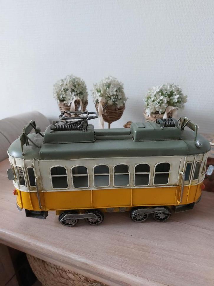 Vintage Blikken Tram - Okergeel/Wit - Decoratie, Verzamelen, Speelgoed, Gebruikt, Ophalen