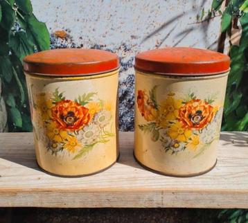 Set van 2 vintage voorraad bussen  beschikbaar voor biedingen