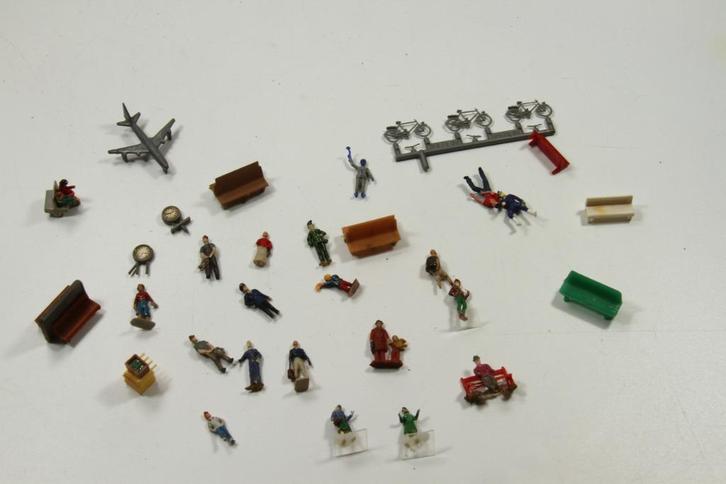 5. Modelspoorfiguurtjes enz schaal HO, Hobby en Vrije tijd, Modeltreinen | H0, Gebruikt, Overige typen, Gelijkstroom of Wisselstroom
