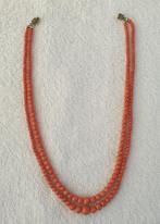 Antiek Vintage Bloedkoraal ketting., Ophalen of Verzenden, Overige materialen, Ketting, Met edelsteen