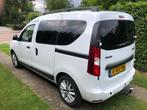 Dacia Dokker 1.2 TCE 115 2017 Wit, Auto's, Dacia, Voorwielaandrijving, 4 cilinders, USB, Wit